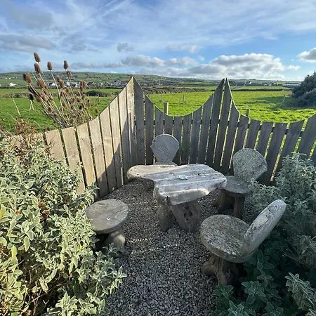Hidden Hut Shepards Hut Sleeps 2