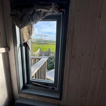Country house Hidden Hut Shepards Hut Sleeps 2 *